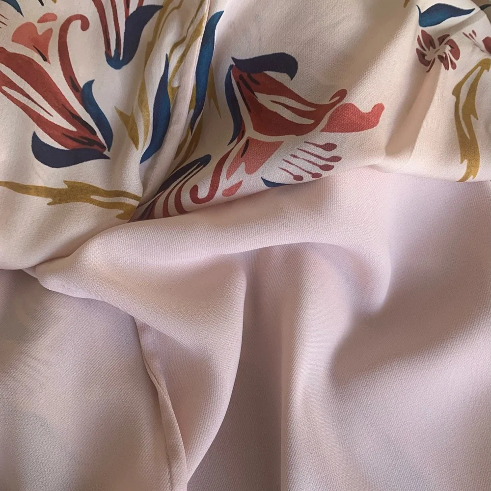 Joie Multi Colored Floral Print Dress
NWOT - Picture 9 of 10